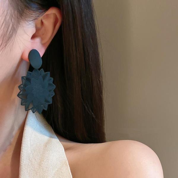 Black Hollow Flower Long Drop Earrings