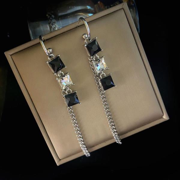 Cool Shiny Metal Chain Long Drop Earrings