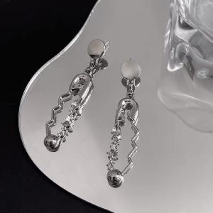 Double White Pearl Twist Earrings