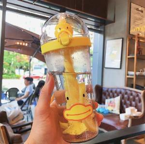 1000 ML Large Cartoon Bear Sippy Straw Water Bottle