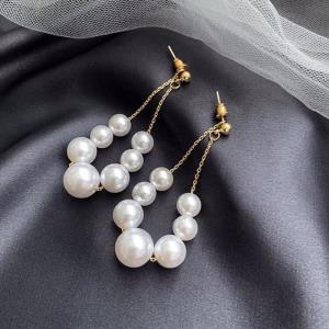 White Enamel Flower Rhinestone Tassel Earrings