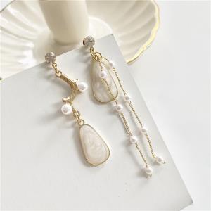 Acrylic Rhinestone Pearl Tassel Pendant Earrings