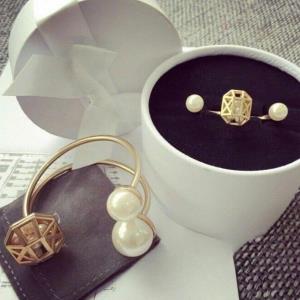 Double White Pearls Gold Cuff Ring Set