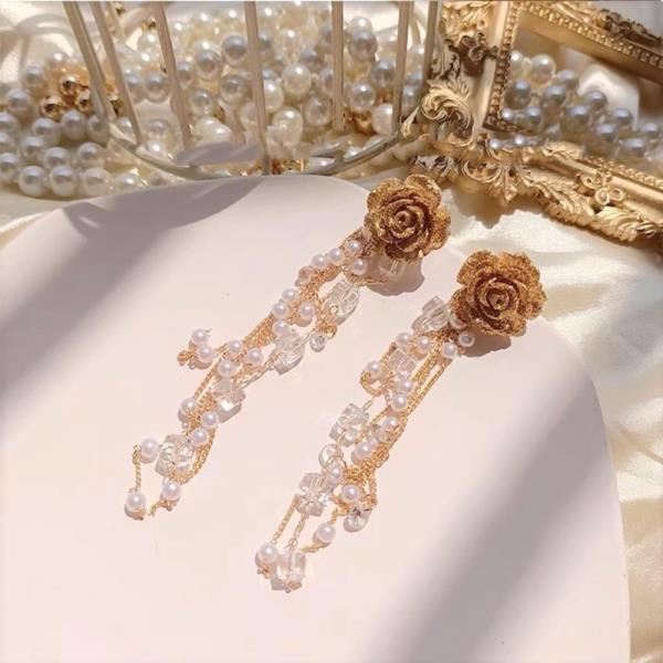 Retro Court Style Rose Pearl Tassel Earrings