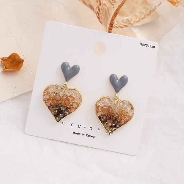 Crystal Gradual Colour Stones Heart Dangle Earrings