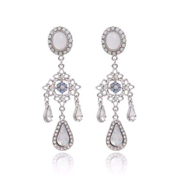 Retro Baroque Waterdrop Crystal Drop Earrings