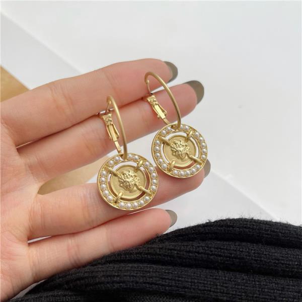 Shiny Gold Woven Pearl Wheel Drop Earrings