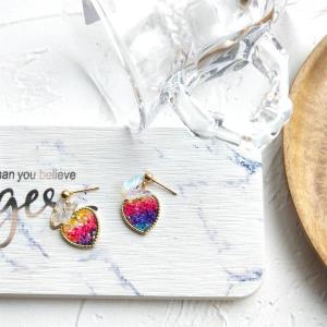 Shiny Rainbow Gradual Color Heart Earrings