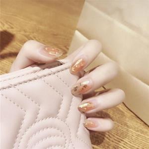 24 Snow Shimmering Reusable Fake Press Nails