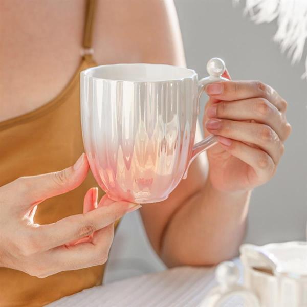 Pearl Gradual Colour Shell Stripes Mug With Spoon