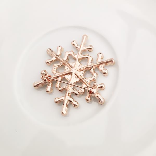 Shimmering Gold Snowflake Brooch