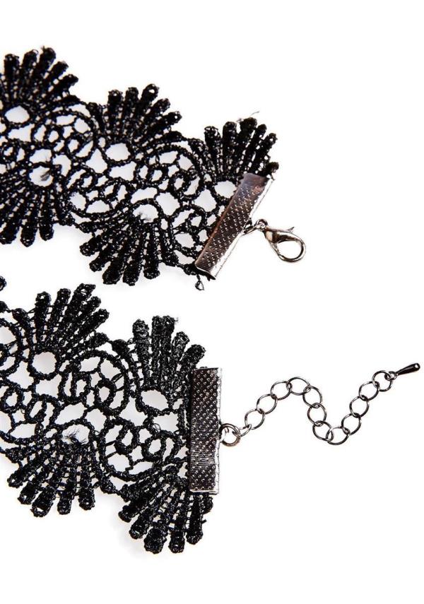 Punk Lace Flower Choker