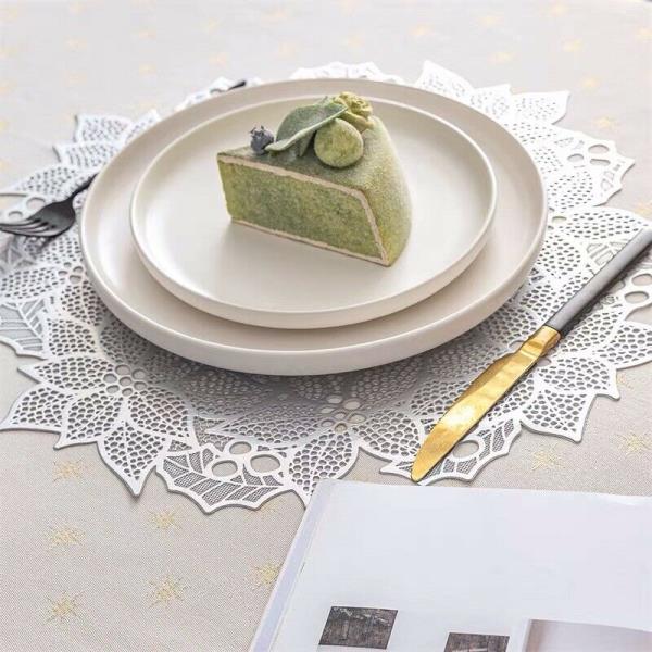 6 Hollow Leaf PVC Table Dining Placemats