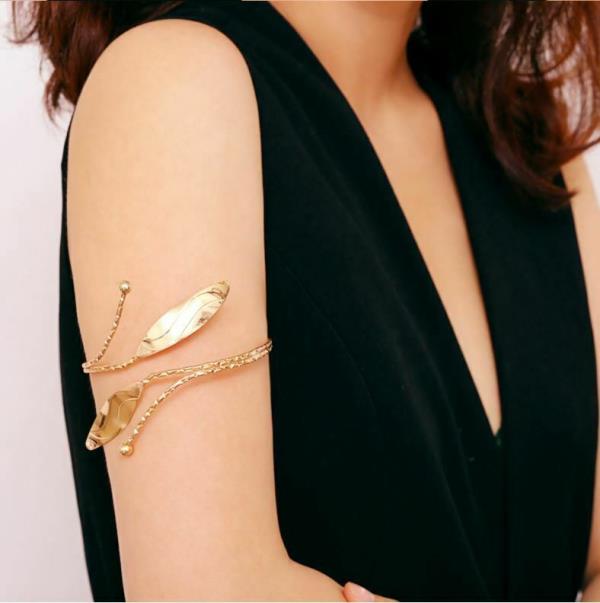 Retro Gold Leaf Beach Armlet