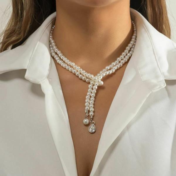 Retro Vintage Double Layer White Pearl Necklace