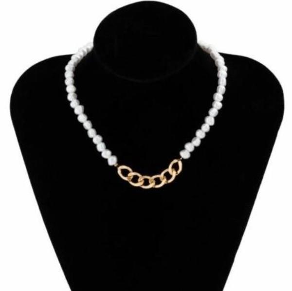 Retro Vintage Chic White Pearl Chain Clavicle Necklace