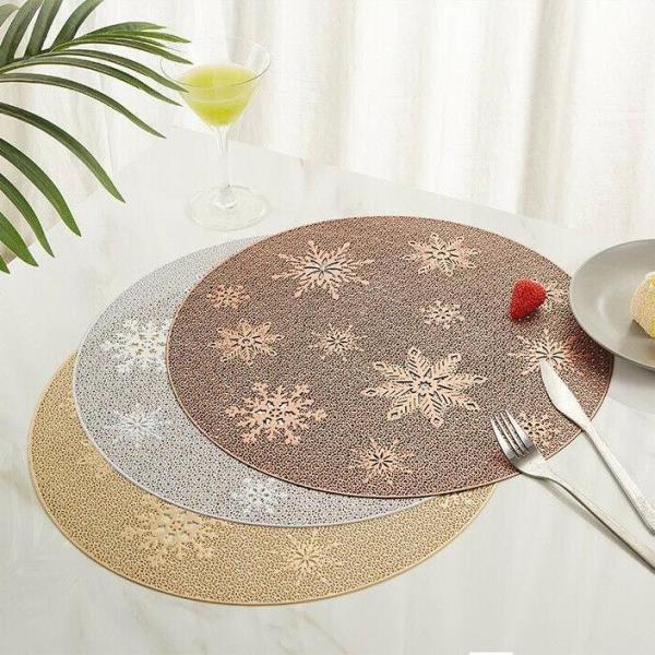 2 PVC Hollow Snowflake Table Dining Placemats