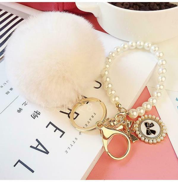 White Pearl Fluffy Fur Pendant Dangle Tassel Keychain