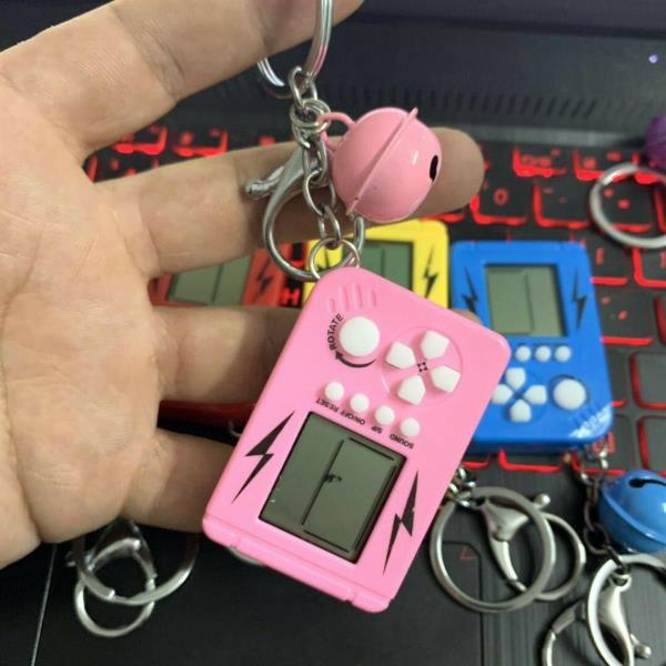 Retro Mini Pocket Educational Block Game Keyring