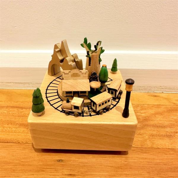 Moving Training Wooden Music Box