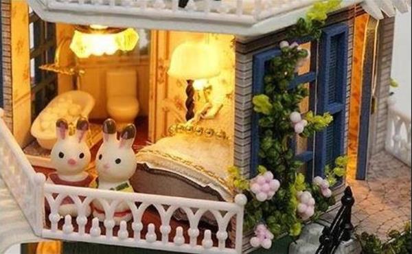 Cutebee Star Romance DIY Miniature Dollhouse