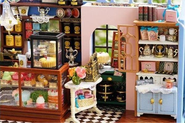 CuteBee Rose Garden Tea House DIY Miniature Dollhouse