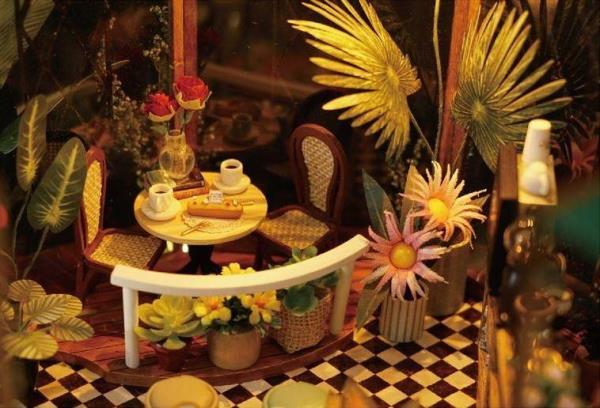 CuteBee Garden Cafe Coffee House DIY Miniature Dollhouse