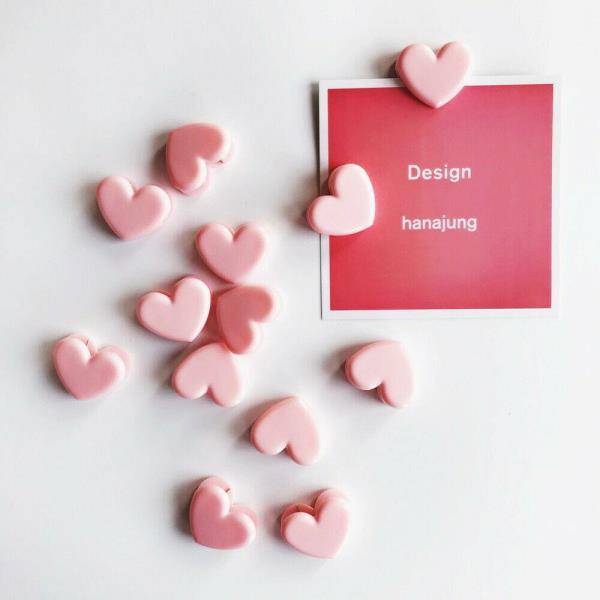 5 Cute Pink Heart Paper Clips