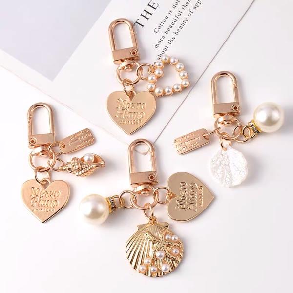 Gold Pearl Heart Shell Keyring