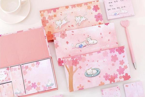 Pink Cherry Blossom Sakura Cat Sticky Notes