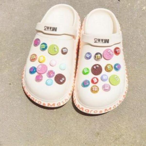 28 Cartoon Candy Chocolate Beans Crocs Shoe Charms