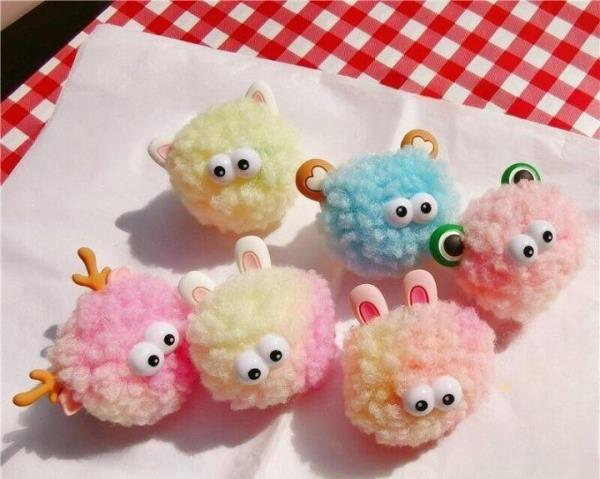 7 Fluffy Monster Ball Brooches