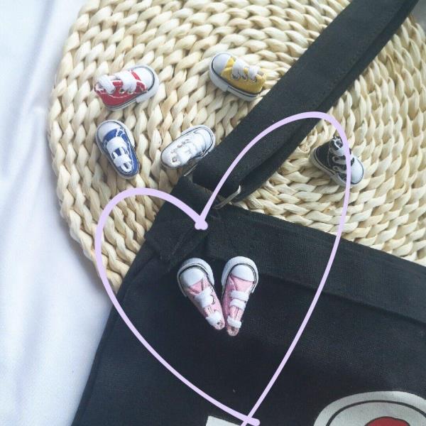 6 Mini Sneaker Pin Brooches