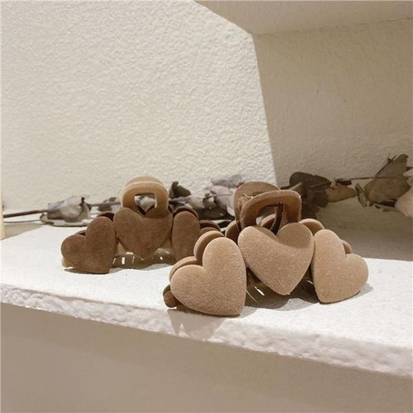 Flocking Brown Triple Hearts Hair Claw Clip