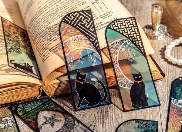 6 Hollow Lace Cat Bookmarks