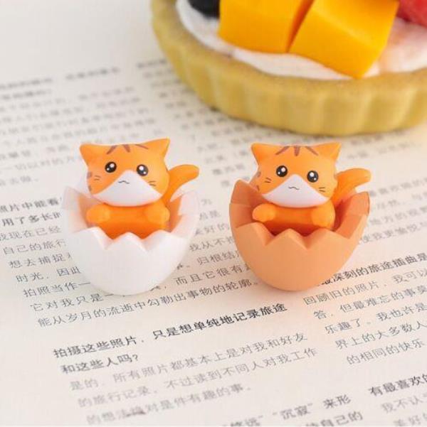 5 Cartoon Egg Cat PVC Sculpture Ornaments