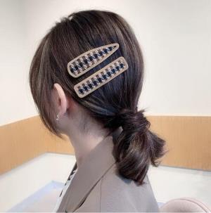 Fashion Leather Folds Barrette Hair Pin