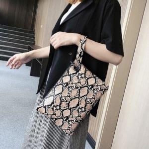 Snakeskin Pattern Faux Leather Envelop Handbag