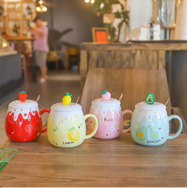 Cute 3D Fruit Ceramic Drink Mug With Spoon