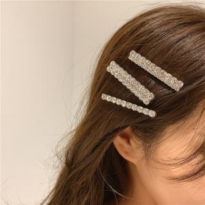 Elegant Felt Pearl Hair Pin