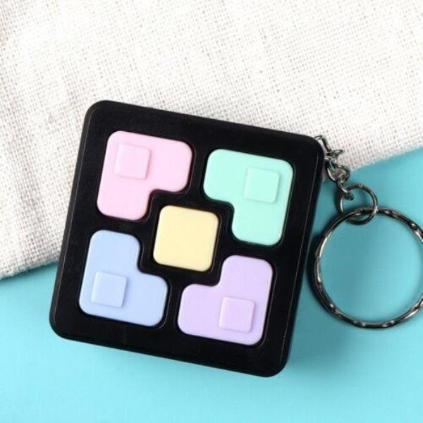 Macaron Pocket Memory Training Game Toy Keyring