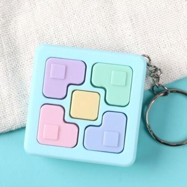 Macaron Pocket Memory Training Game Toy Keyring