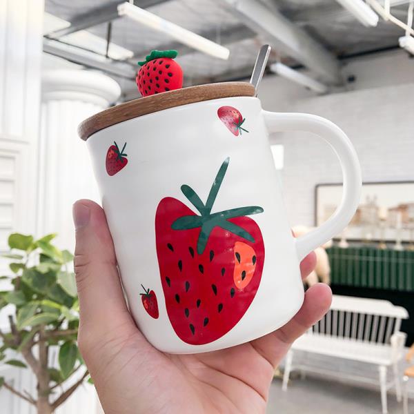 Strawberry Peach Ceramic Mug With Wooden Lid