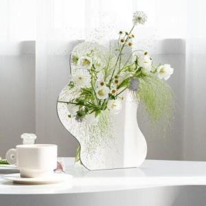 Nordic White Heat Resistance Maple Leaf Ceramic Vase