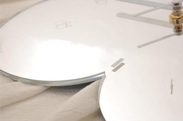 Nordic Luxury Acrylic Modern Scale Mirror Silent Wall Clock