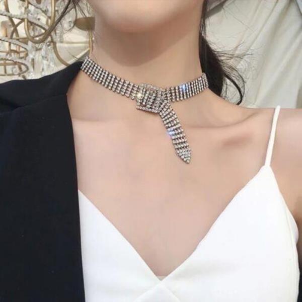 Glitter Crystal Belt Buckle Clavicle Choker