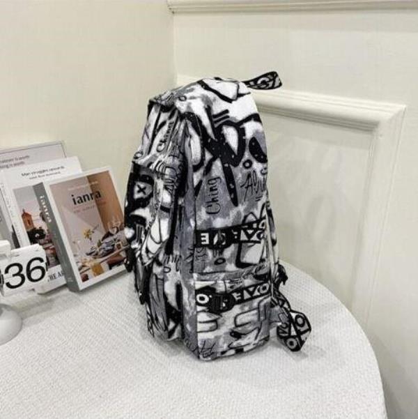 Large Graffiti Causal School Backpack