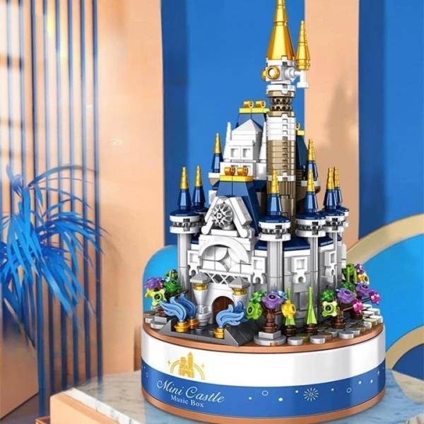 DIY Princess Castle 3D Rotating Music Miniature Dollhouse