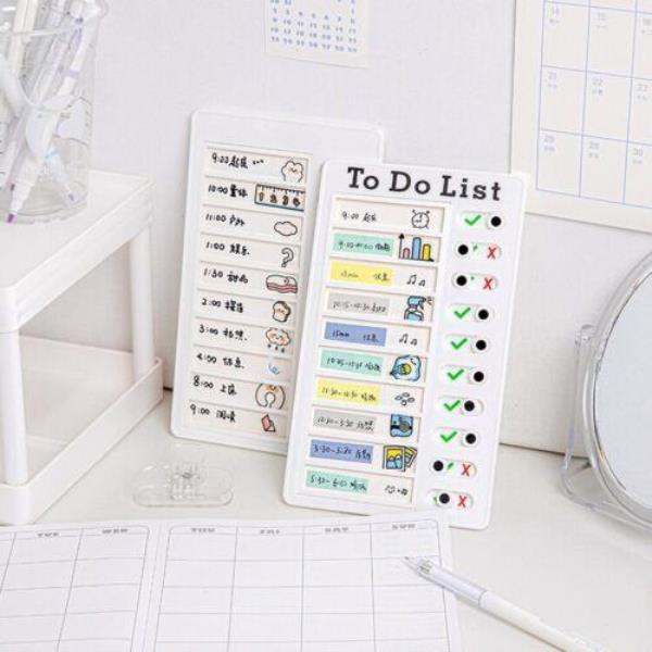 DIY Plastic Schedule Chore Todo List