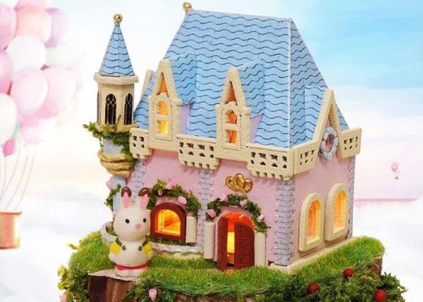 Cutebee Dream Of Sky DIY Rotating Music Box Miniature Dollhouse